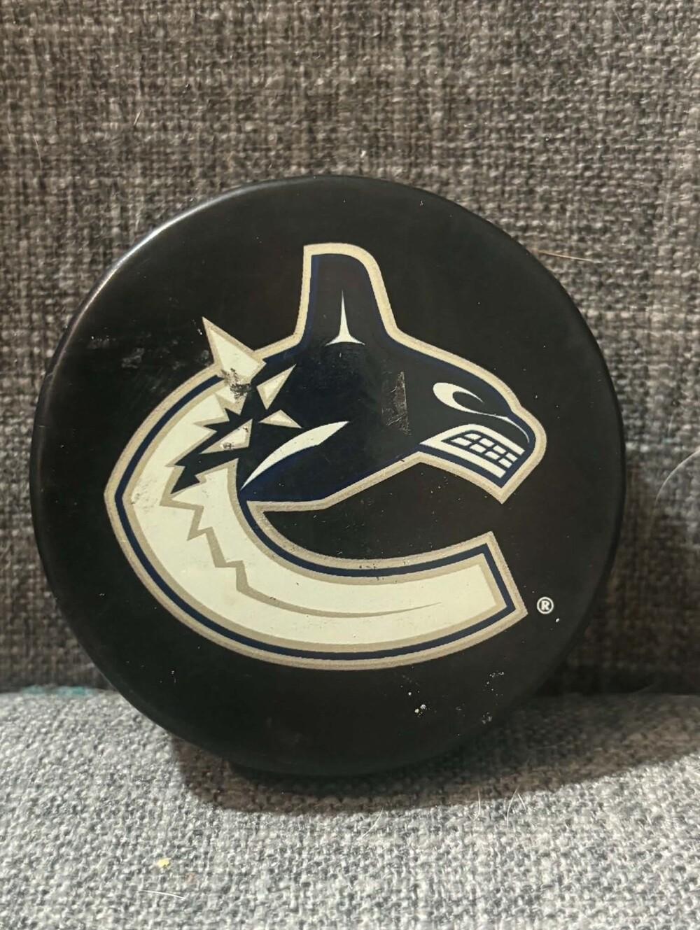 Vancouver Canucks NHL Souvenir Hockey Puck New